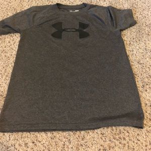 Like new Under Armour t-shirt